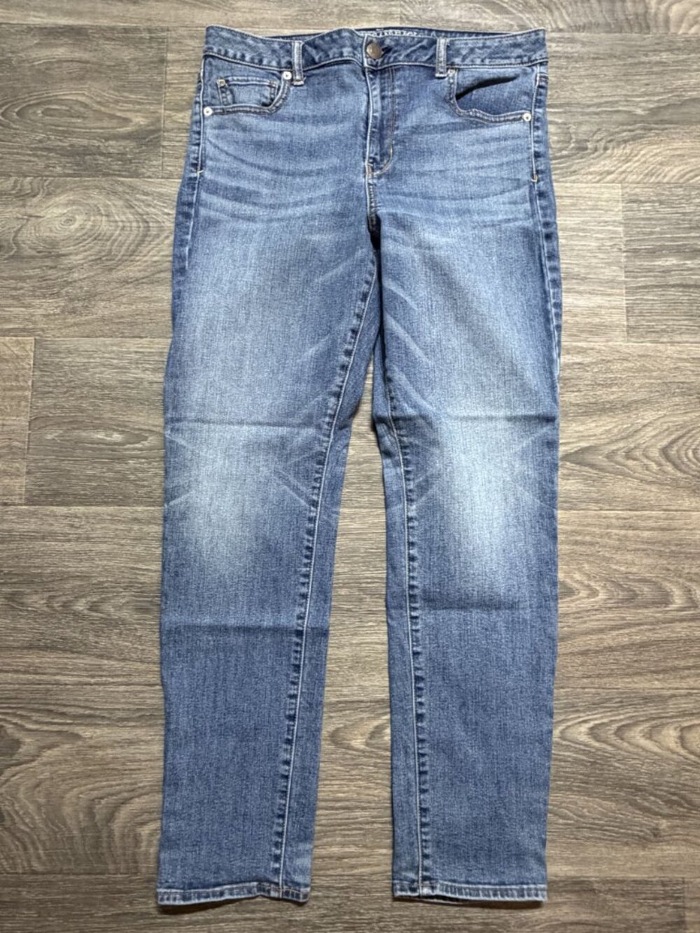 American Eagle Outfitters High Rise Tapered Jeans 14 Medium Wash Cotton Blend